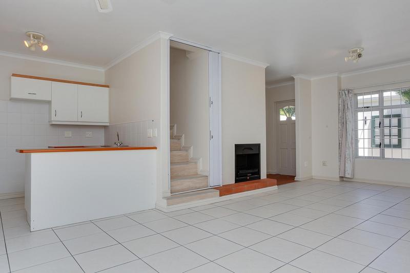 To Let 3 Bedroom Property for Rent in Claremont Western Cape